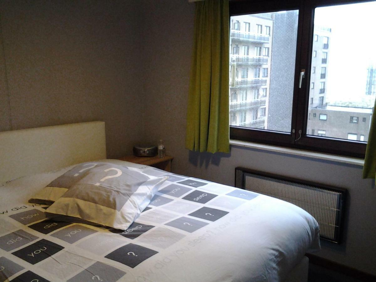 Zonnig Appartement Met Zeezicht Coxyde Extérieur photo